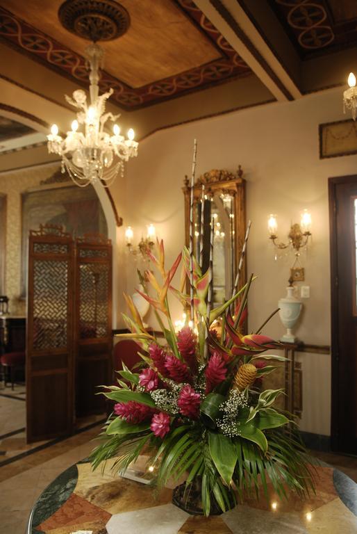 Hotel Boutique Mansion Del Rio กวายากิล ภายนอก รูปภาพ