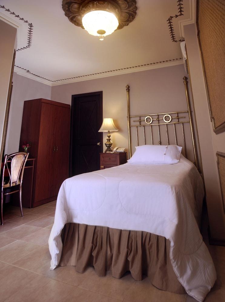 Hotel Boutique Mansion Del Rio กวายากิล ภายนอก รูปภาพ